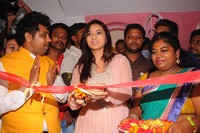 Isha Chawla De Charms Spa n Salon Launch